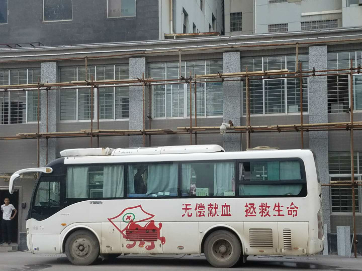 献血车_meitu_1.jpg