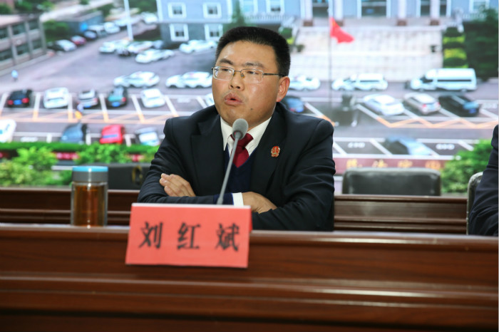 C:\Users\Administrator\Desktop\20190214阳新法院：收心聚力，抖擞精神，吹响新年冲锋号\筛选照片\刘院长讲话.JPG