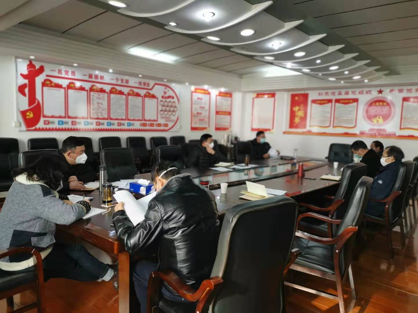 会议现场.jpg