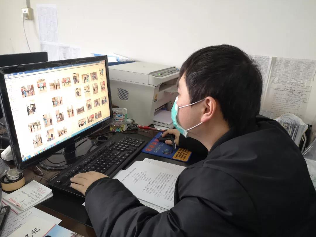 杨李君每天时刻关注院内最新消息、挖掘典型案例。.jpg